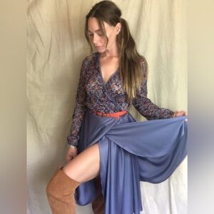 Vintage Purple Floral v-neck dress size medium